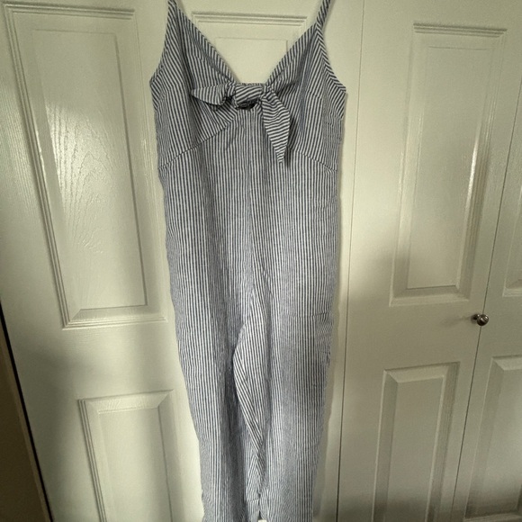 BNWT smocked back wide leg jumpsuit - Picture 1 of 4